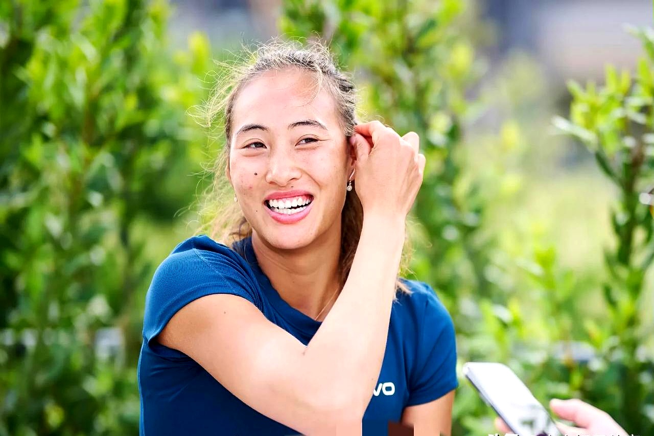 开云体育-大坂直美与50激战巴黎圣日耳曼分钟，夺冠胜负难料！，科维托娃焦点对战比赛高潮迭起的简单介绍