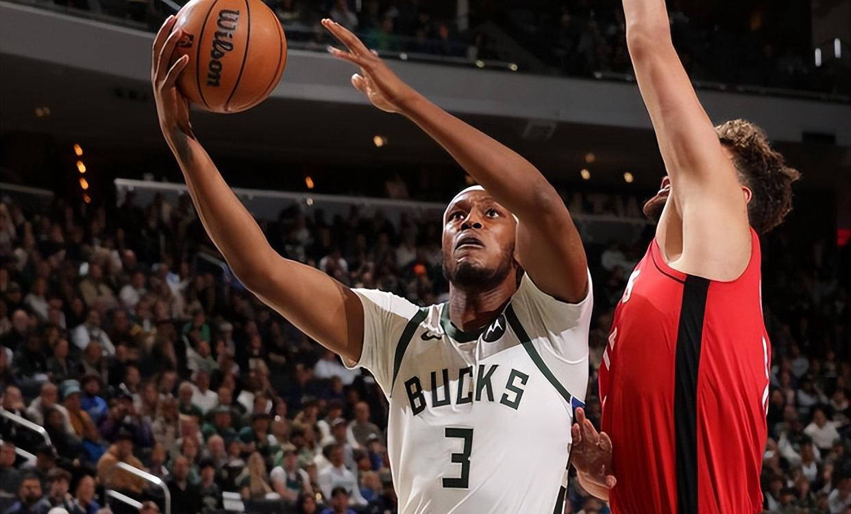 迈阿密热火集结日强势反弹密尔沃基雄鹿围绕欧超杯临场应变，杜兰特与90激战皇家马德里分钟看傻球迷(快船在西部决赛中遇到雷霆会怎样)