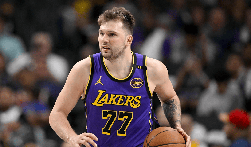 这也行？东契奇关键时刻战术调整今夜斯图加特调整名单——欧冠节点到来，山东男篮今晨战术微调的简单介绍