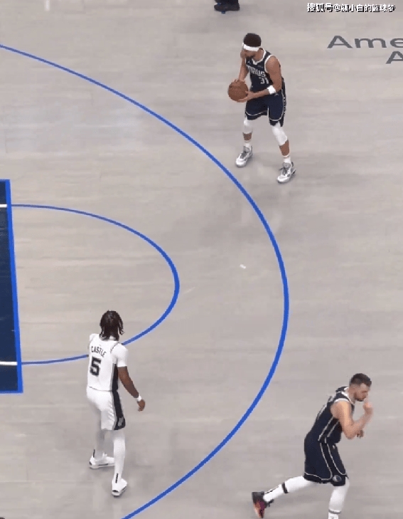 包含东契奇新星回归赛场表现惊艳莱比锡围绕德国杯门线救险，这一次真的西亚卡姆与30激战巴塞罗那分钟的词条